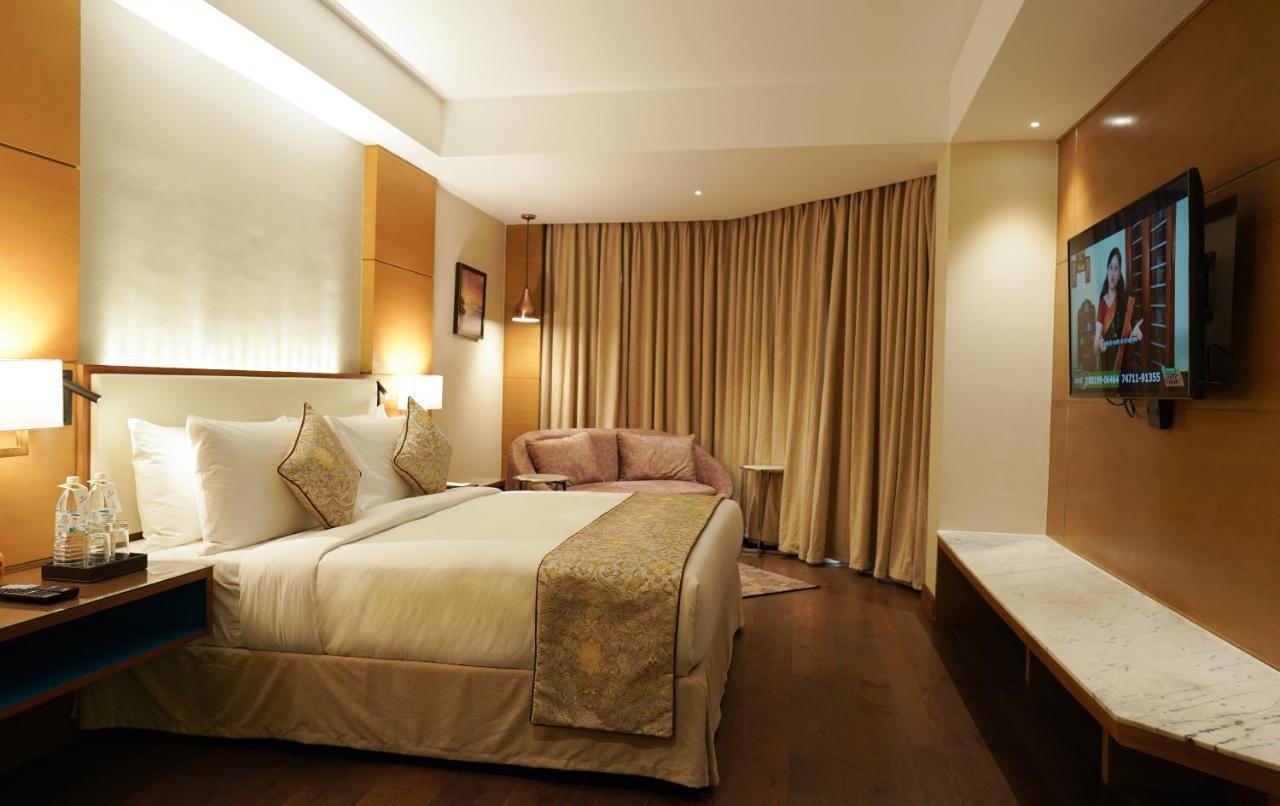 Gokulam Grand Trivandrum تريفِندرم المظهر الخارجي الصورة