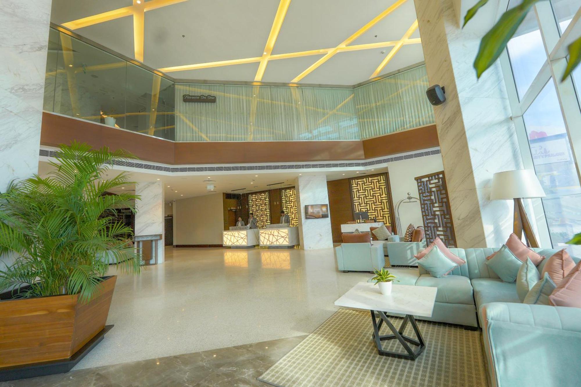 Gokulam Grand Trivandrum تريفِندرم المظهر الخارجي الصورة
